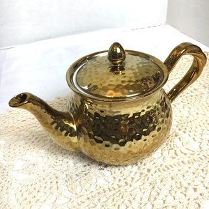 GRACE Ceramic 3 D Hammered Gold Reflective Metallic Finish Teapot